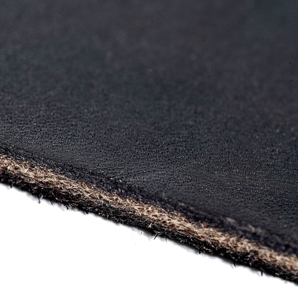 Cuir de croupon pré-étiré tannage végétal BOYOMA - Radermecker - NOIR - Ép 5,3mm