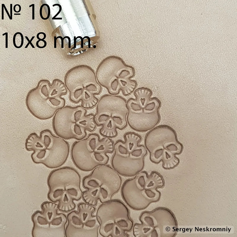 Tampon cuir  Sergey Neskromniy n° 102 - Tête de mort