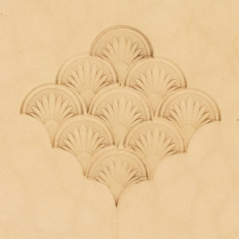 Repoussage cuir avec matoir Sergey Neskromniy 195