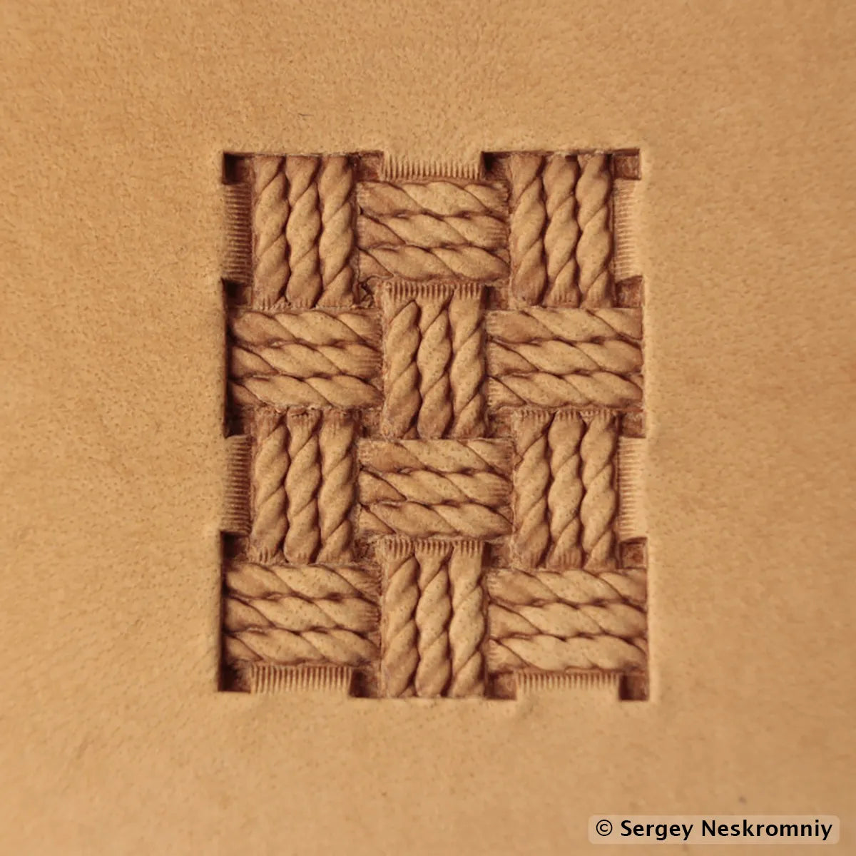 Matoir cuir Sergey Neskromniy n° 262 - Tressage 3 cordes