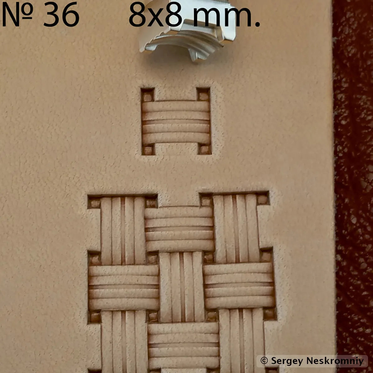 Tampon cuir Sergey Neskromniy n° 36