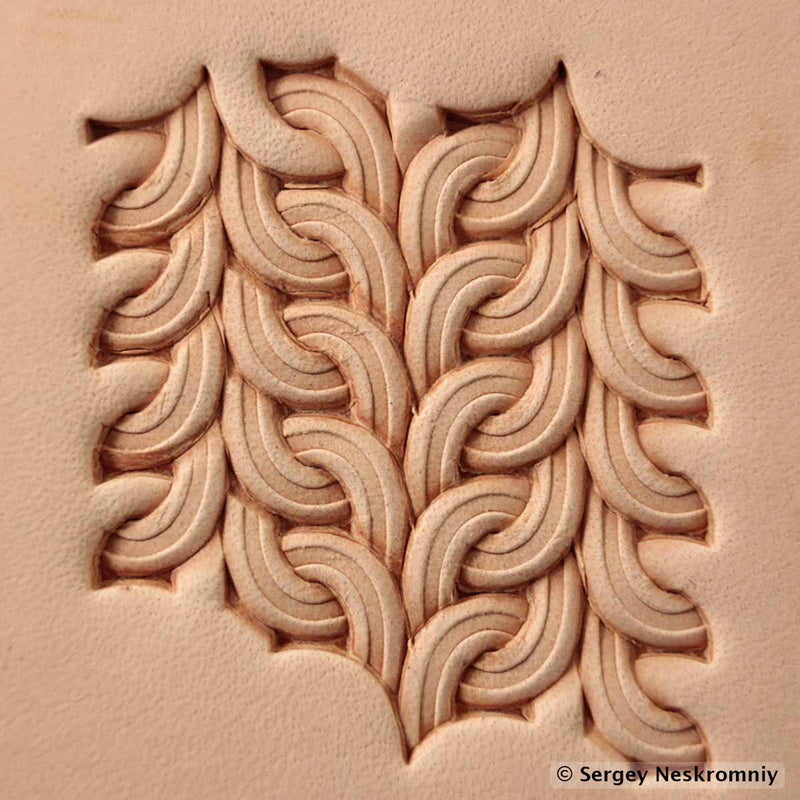 Repoussage cuir avec matoir Sergey Neskromniy 149