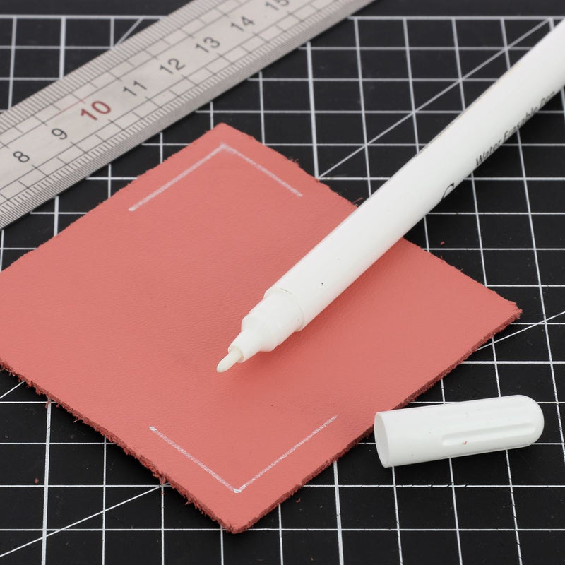 Crayon blanc effaçable pour les tracés de découpe et marquage des repères sur cuir
