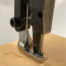 Pied presseur GAUCHE - Aiguille à droite - Machine à coudre Cowboy