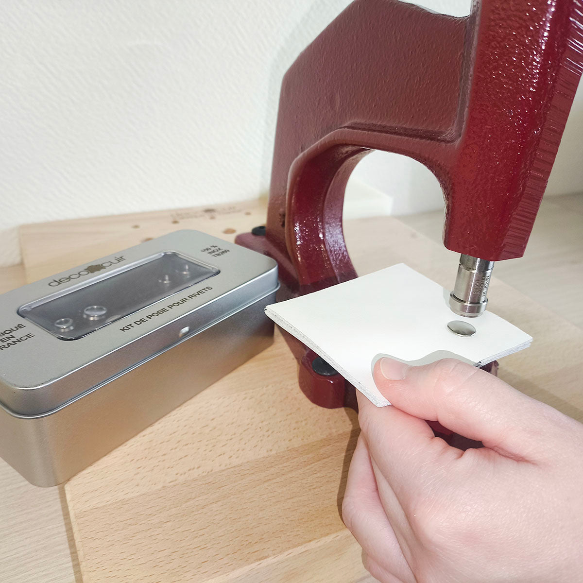 Kit d'outils de pose pour rivets en inox - 16 pièces - Deco Cuir - Deco Cuir