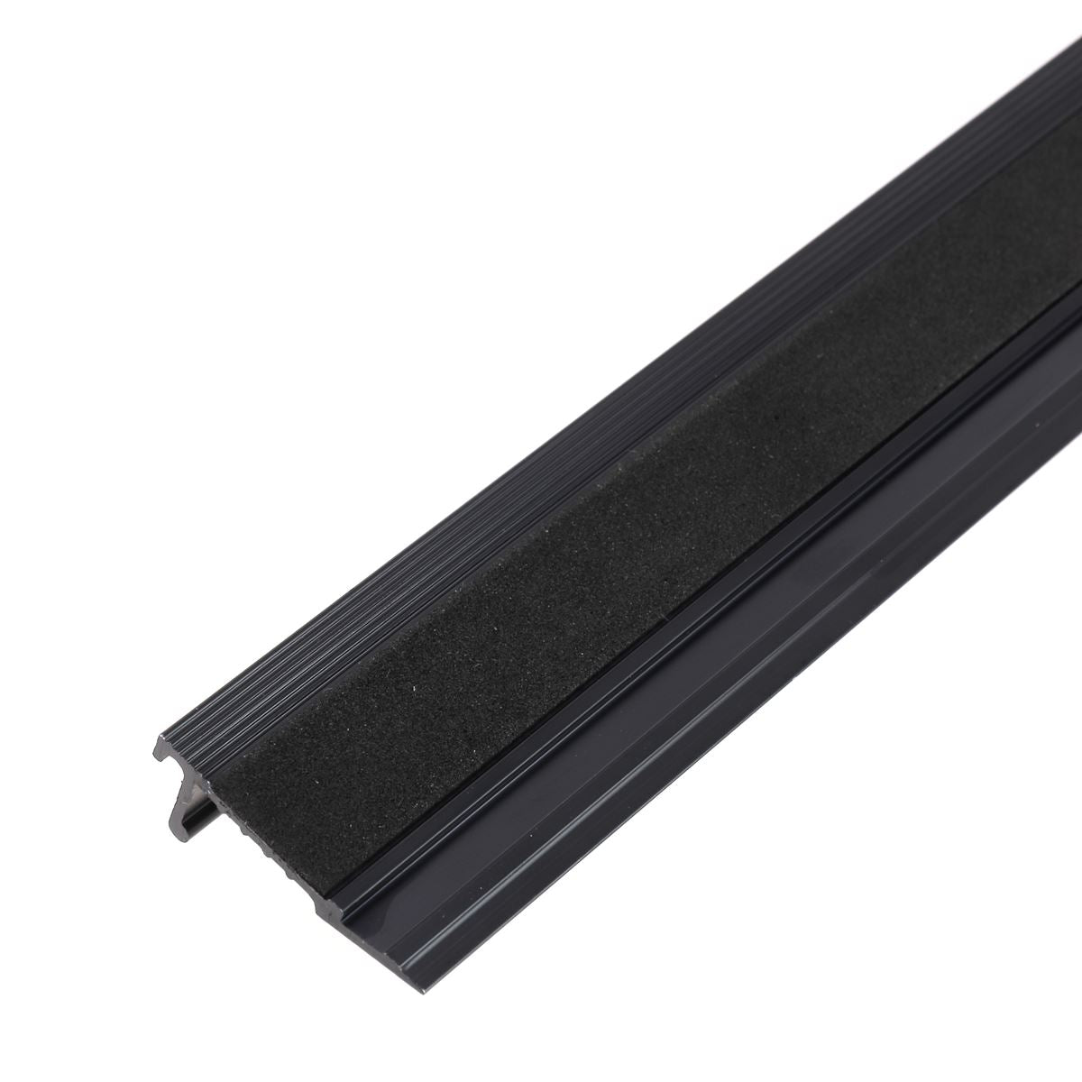 Règle anti-dérapante avec barrière protège doigts pour traçage, mesure et découpe du cuir.