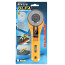 Cutter rotatif Olfa de 60 mm, modèl RTY-3/G, outil de coupe précis avec lame tranchante pour travaux de couture ou bricolage.