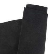 Peau de cuir de veau velours noir Dolce, tissu souple et élégant, pour confection ou accessoires en cuir.