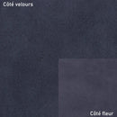 Croûte de cuir velours bleu marine. Cuir doux, fin et souple idéal pour la fabrication de maroquinerie et accessoire.
