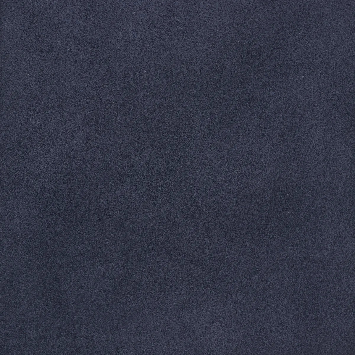 Morceau en croûte de cuir velours bleu marine. Pièce de cuir doux, souple et fin idéale pour la fabrication de petite maroquinerie, test, prototype...