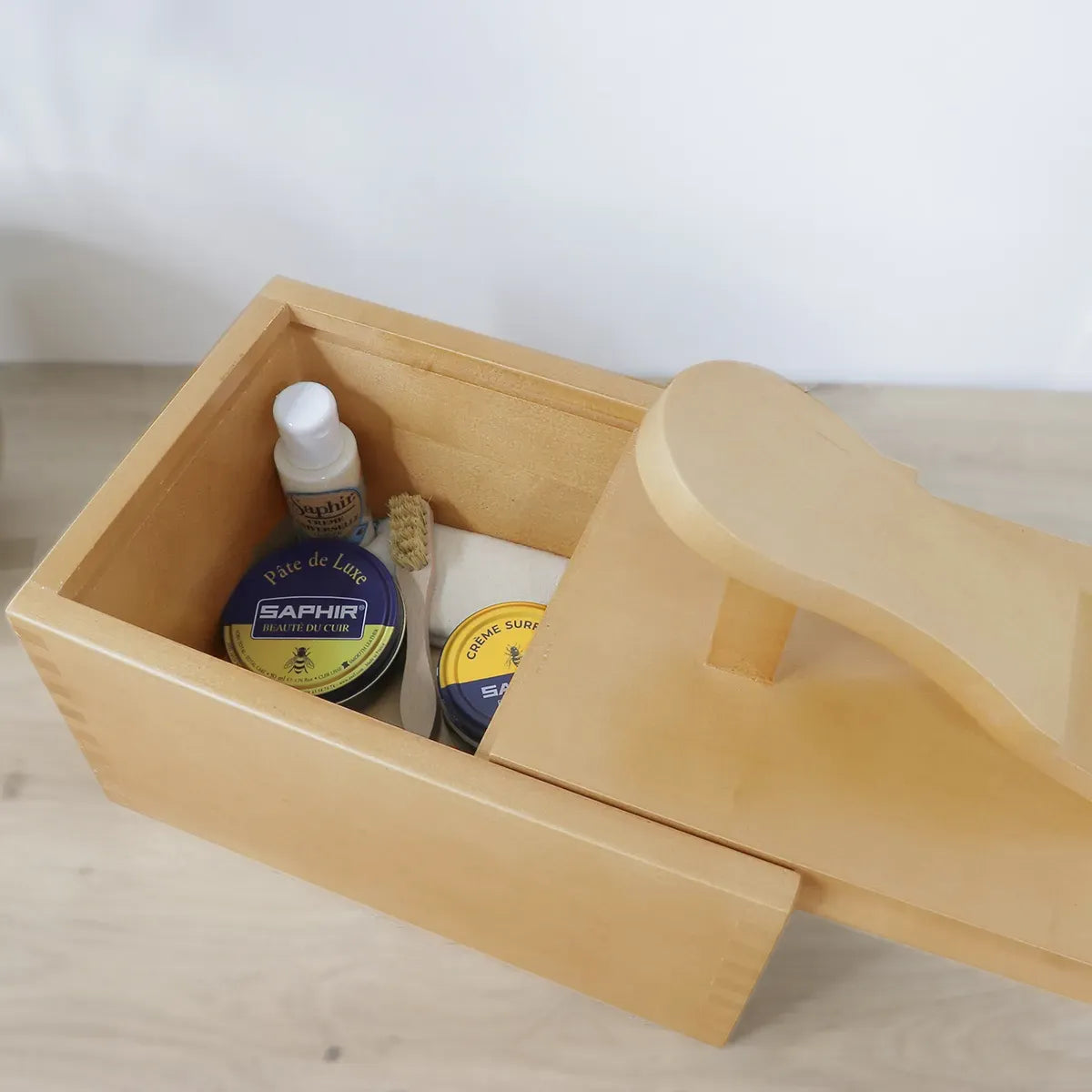 Coffret rangement en bois entretien chaussure en cuir