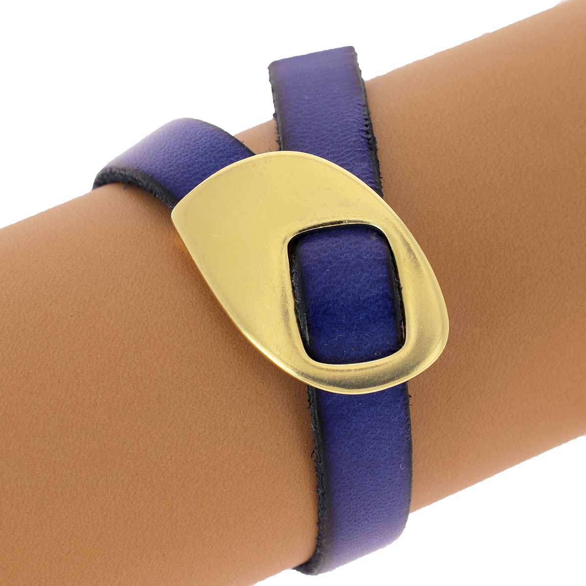 Bracelet en cuir - lacet plat 5mm avec fermoir passant doré