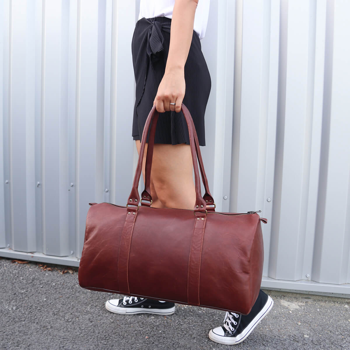 Peau entière de cuir de basane FRANCE - ANILINE - ACAJOU BAF13 - Deco Cuir