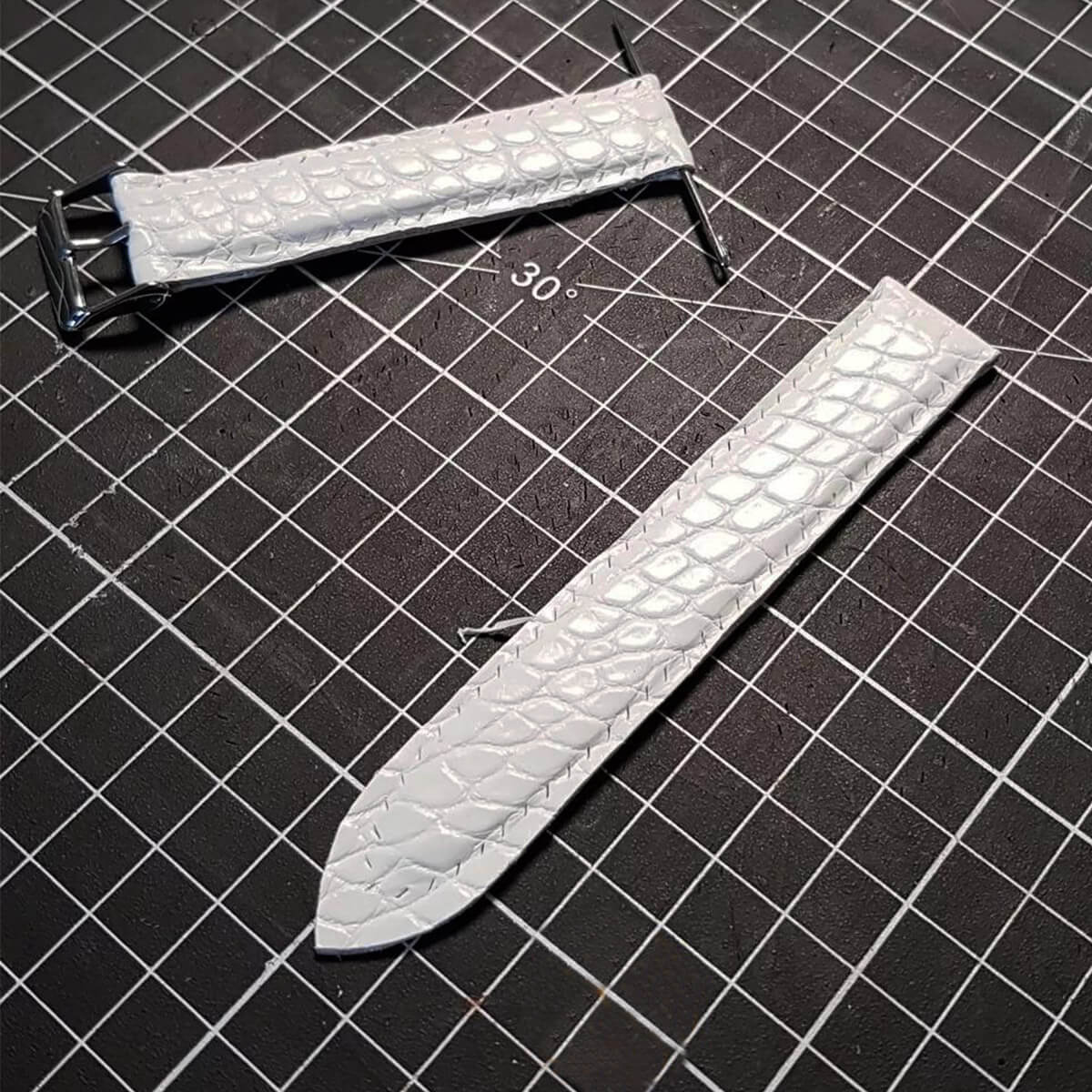 Atelier formation - Fabriquer un bracelet de montre en cuir - Débutant - Deco Cuir