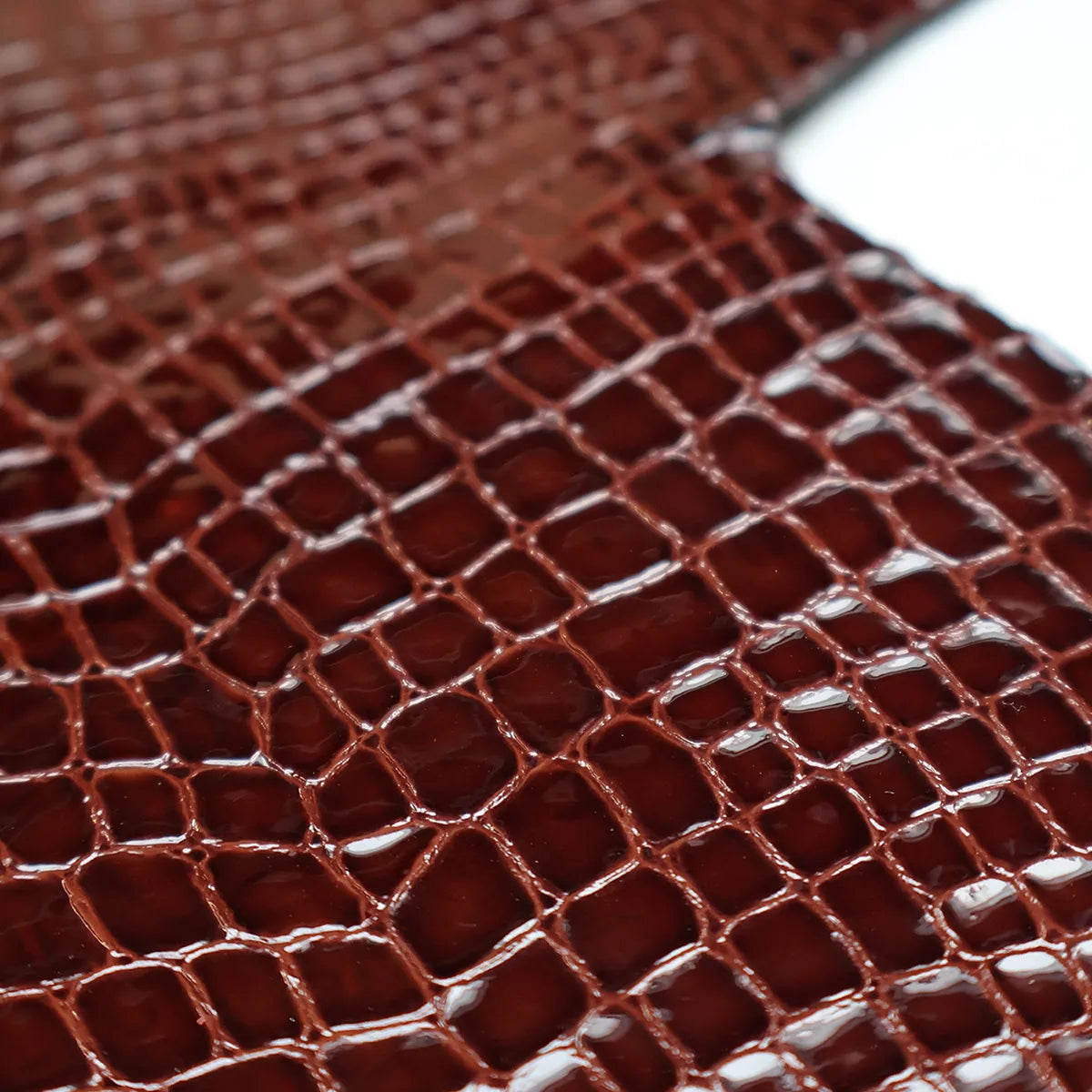 cuir-marron-acajou-q87