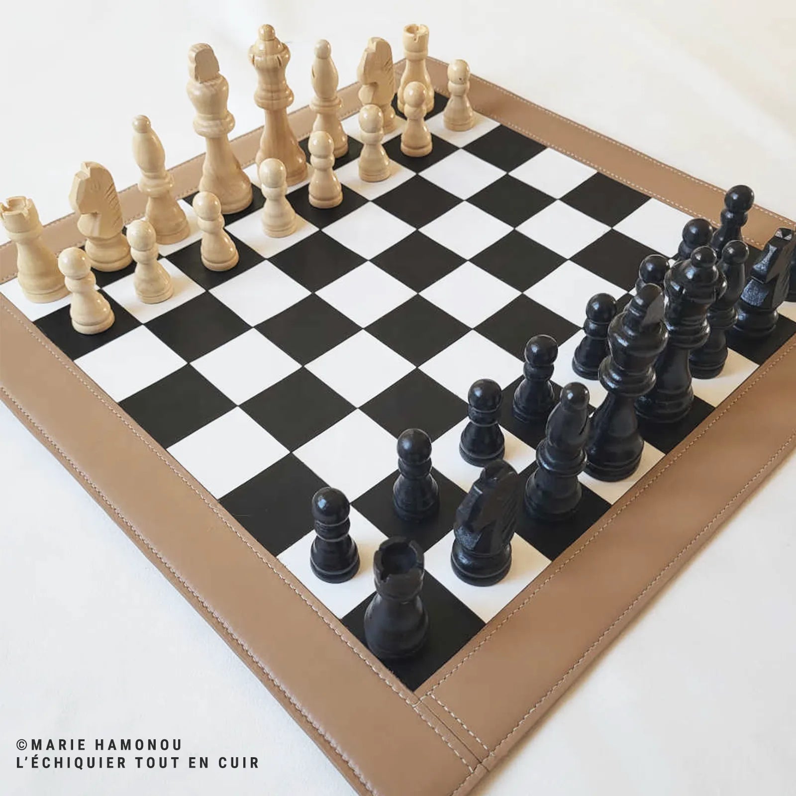 échiquier travail du cuir