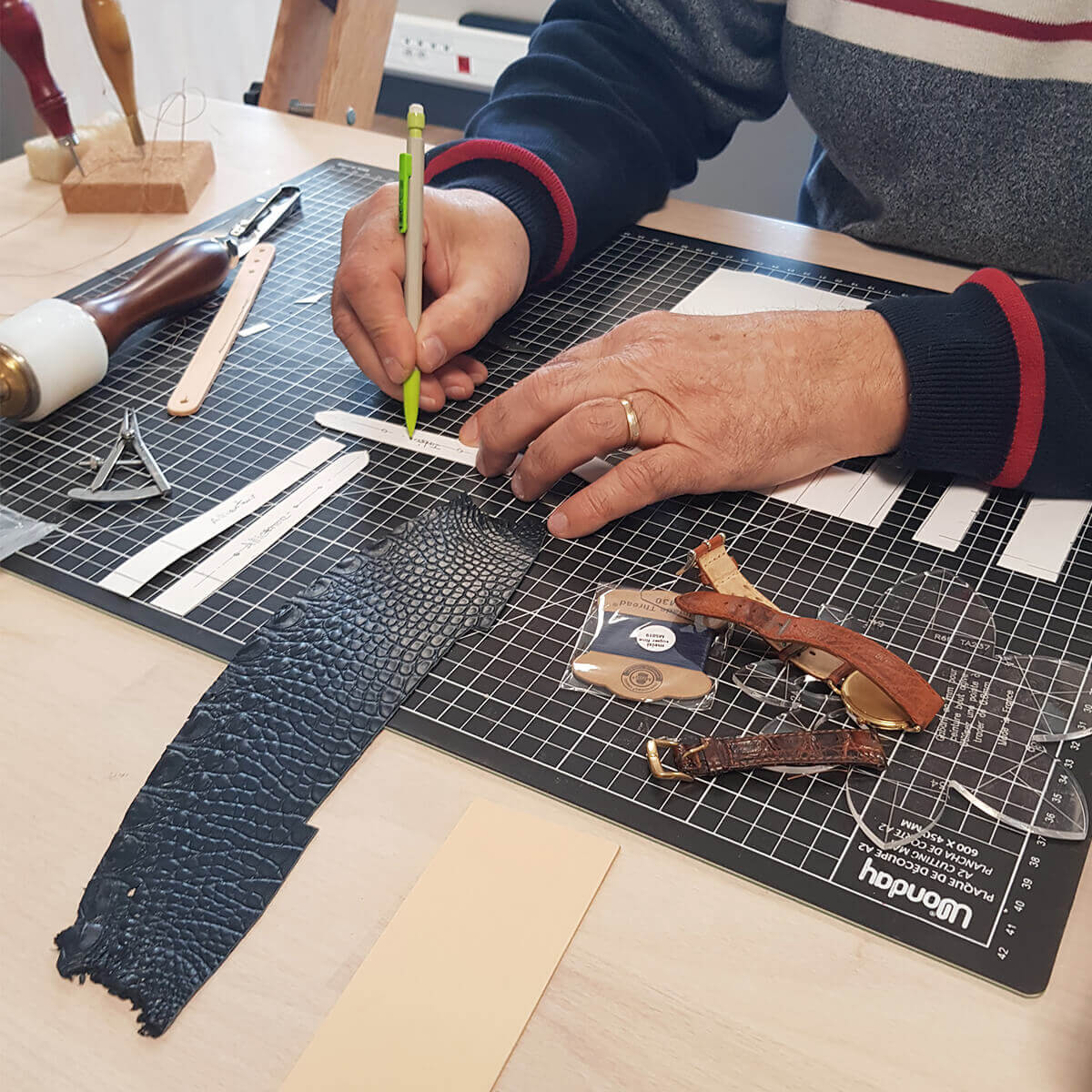 formation bracelet de montre en cuir