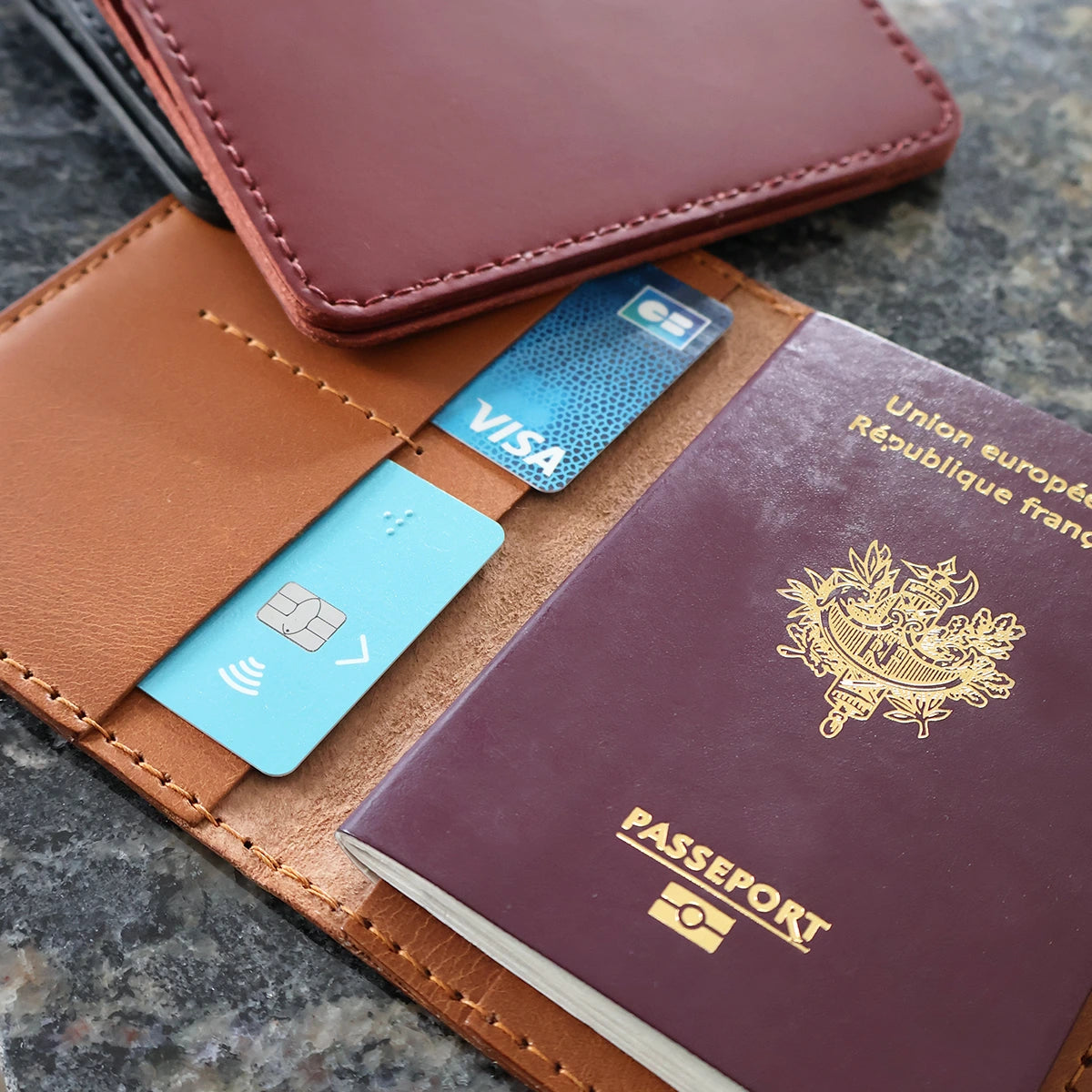 kit DIY porte passeport en cuir Deco Cuir