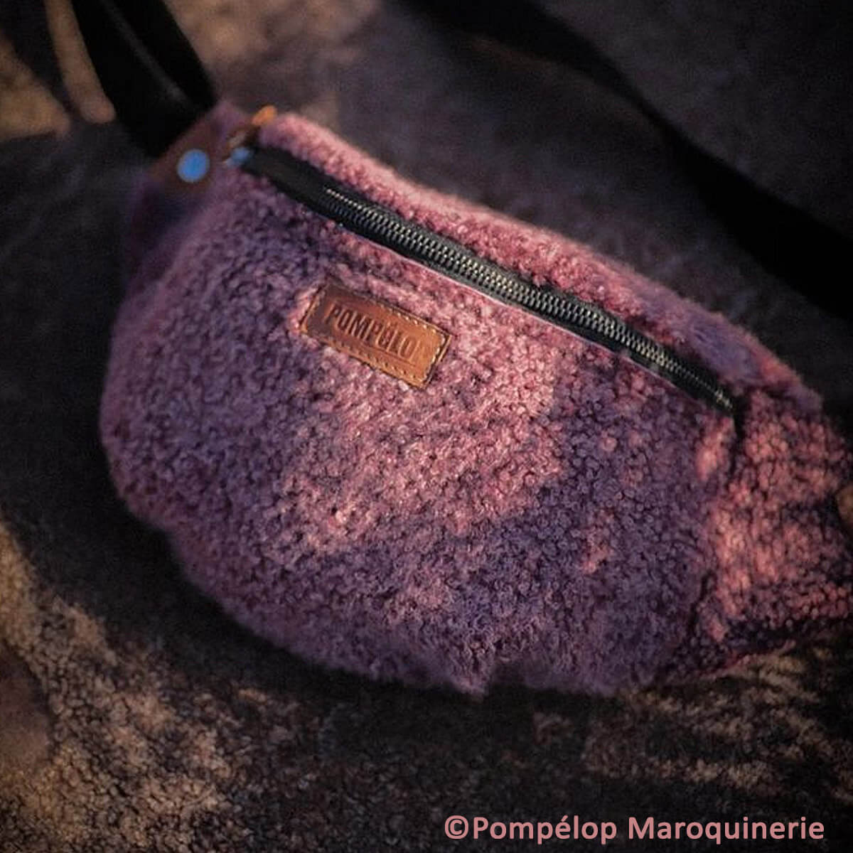 banane en cuir de mouton lainé