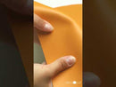 Piel de vacuno grano saffiano - AMARILLO AZAFRÁN U99