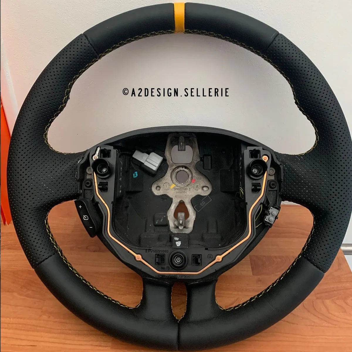 réfection volant en cuir