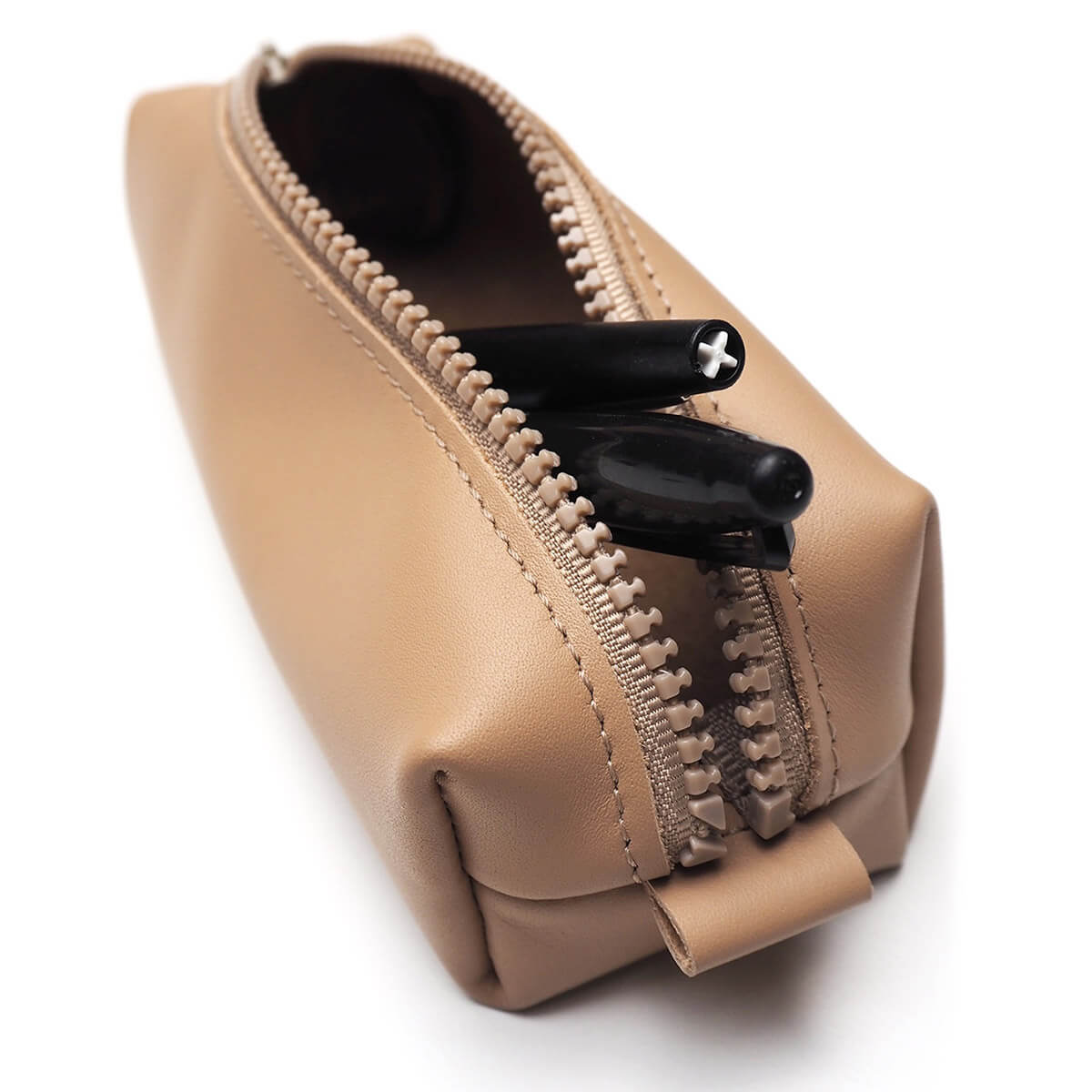 Morceau de cuir de vachette SUAVE - NOUGAT H52 - Deco Cuir