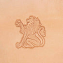 8643-Matoir-3D-Lion-assis-gauche-24x24mm.jpg