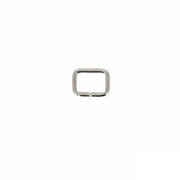 Lot de 10 passants rectangulaires en nickelé, bouclerie fine, dimensions 12x8mm, pour travaux de bijouterie ou artisanat.