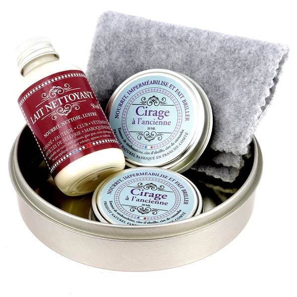 Boite à cirer ouverte v2x600.jpg