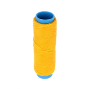 Bobine de 100m de fil polyester tressé et ciré jaune, diamètre 0,8mm, pour travaux de mercerie.