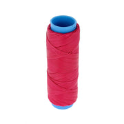 Bobine de 100m de fil polyester tressé et ciré de 0,8mm en rose fuchsia, mercerie auto-autres, vue de côté.