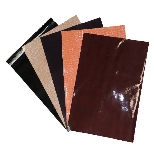 CH3205 - lot surprise 20x30 verni 2x600.jpg