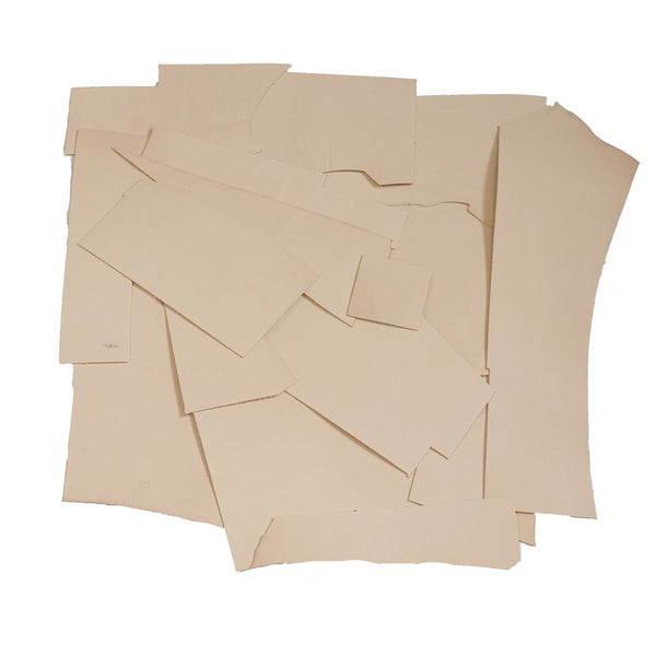 500g of CLASSIC natural vegetable-tanned collar leather scraps - Colorless resin-coated reverse side