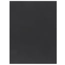 Morceau de cuir de croupon tannage végétal noir, 2e choix, en gros plan, texture souple et naturelle, pour artisanat ou maroquinerie.