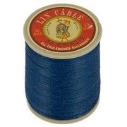 Bobine de 133m de fil de lin câblé glacé AU CHINOIS en bleu nuit, idéale pour la mercerie et la couture.