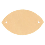 Découpe de cuir naturel pour barrette à cheveux personnalisable, fabriquée par Deco Cuir, montrant la texture du cuir et la découpe.