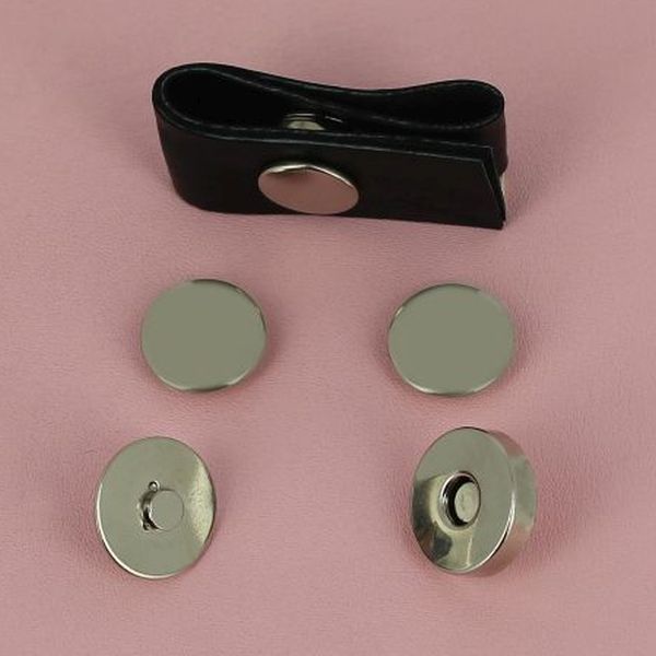 Magnetic TOP clasp to rivet - ROUND