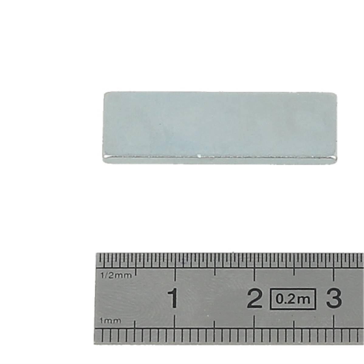 aimant 30X10X2x600x600.jpg