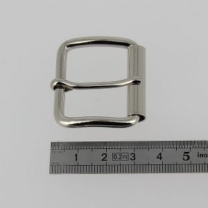 boucle ardillon rouleau nickelé 30mm.jpg