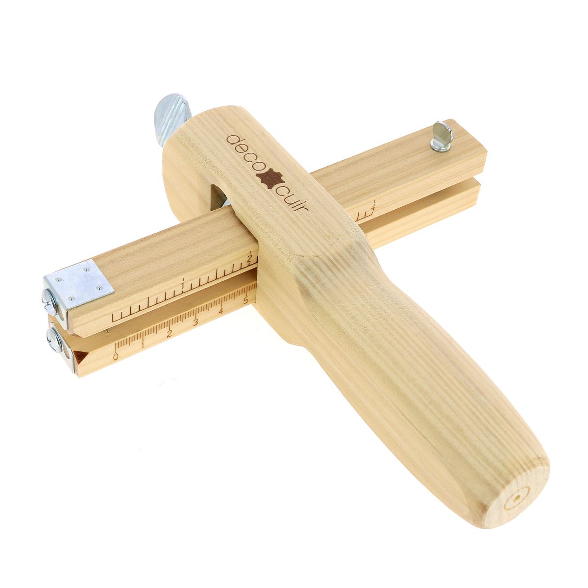 coupe lanieres cuirx600.jpg