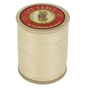 Bobine de 200m de fil de lin câblé glacé de la marque Fil au Chinois, vue verso, mercerie pour couture et artisanat.