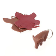 Kit de découpes en cuir pour porte-clés éléphant marron de la marque Deco Cuir, à monter soi-même.
