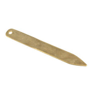 Outils Lissette en laiton, pièce métallique avec poignée, utilisé pour des travaux de précision ou de réparation.