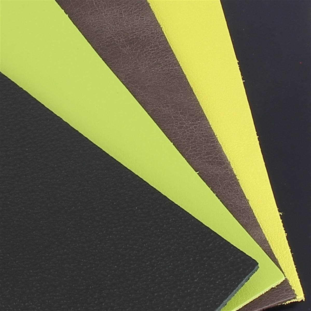 lot suprise 5 morceaux cuir 30x40cm 01x600.jpg