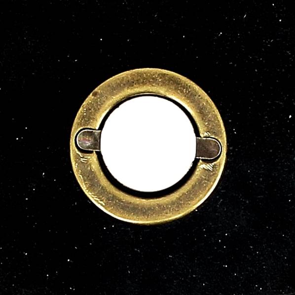 oeillet_C_21_LV - 3x600.jpg