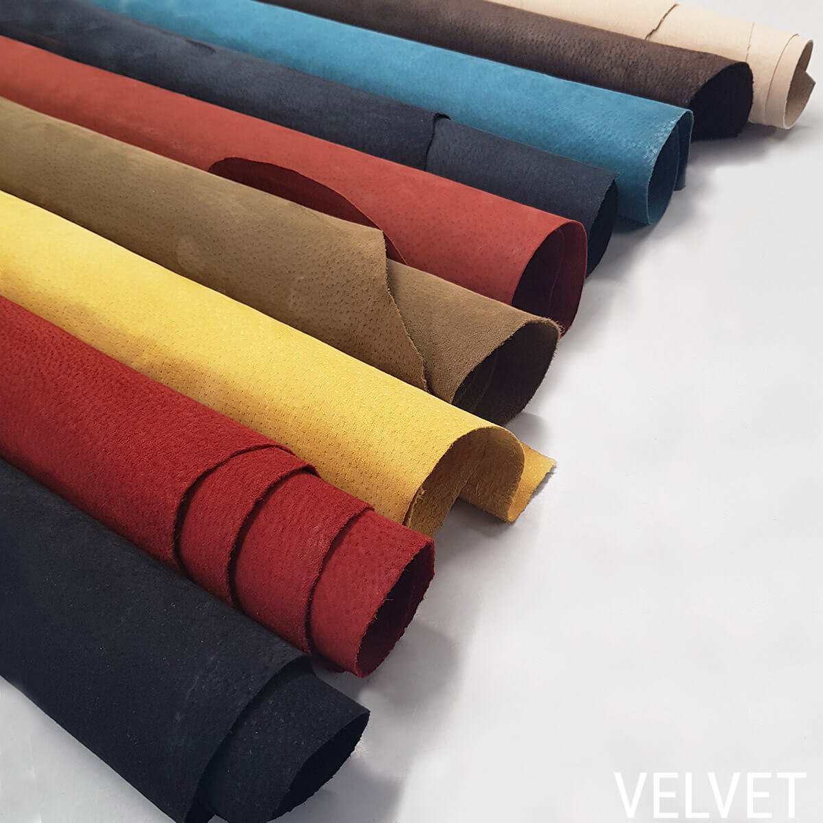 velvet-cuir-porc-velours.jpg